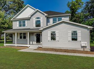 58 Tindall Rd, Middletown, NJ 07748