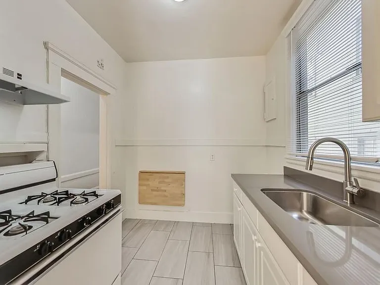 1434 Jackson St #6 — Photo 5