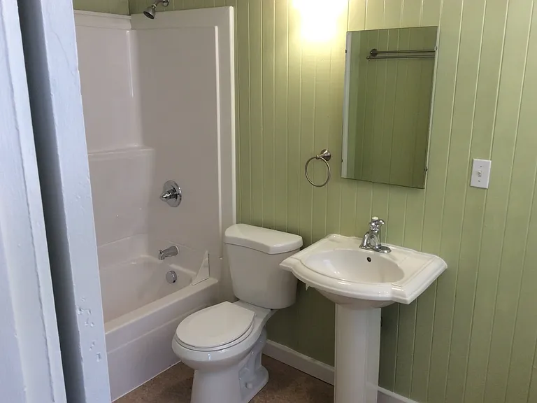 2125 S Downing St — Photo 5