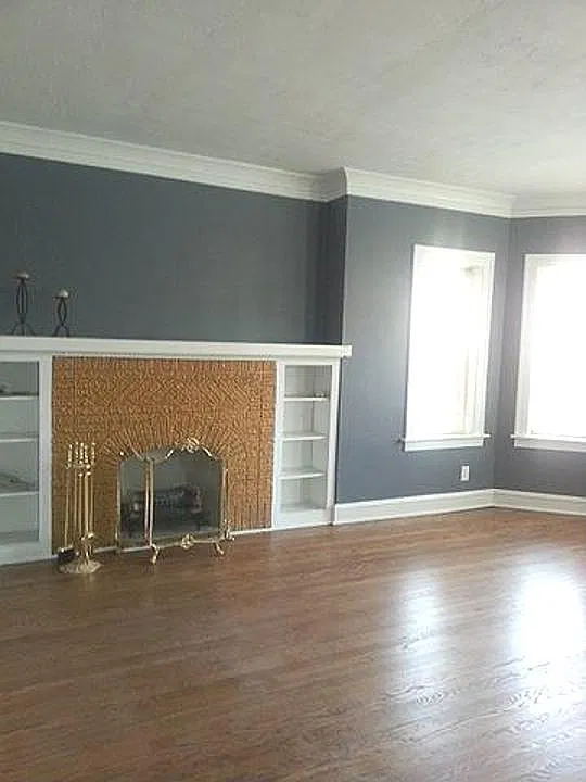 Living Room w/ Ornate Interior Detail.