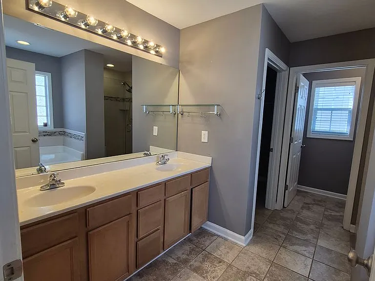 8521 Boysenberry Ln — Photo 13
