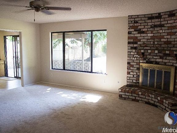 5th image of 151 Brodiewest Ct