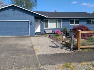 1702 33rd Ave, Longview, WA 98632