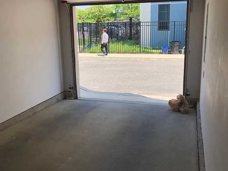 603 N 10th St — Photo 12
