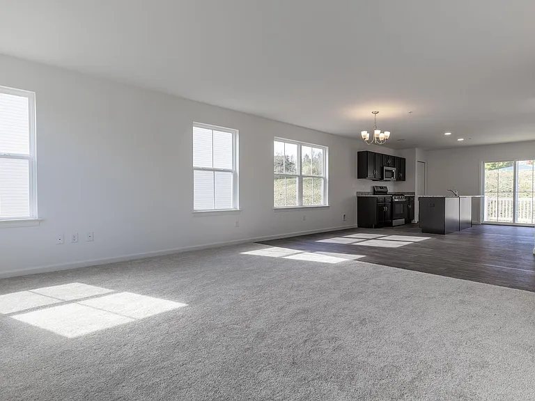 14 Meredith Way — Photo 4
