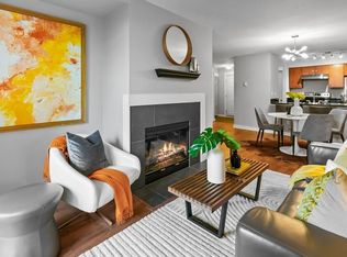 840 NE 125th St APT 103, Seattle, WA 98125
