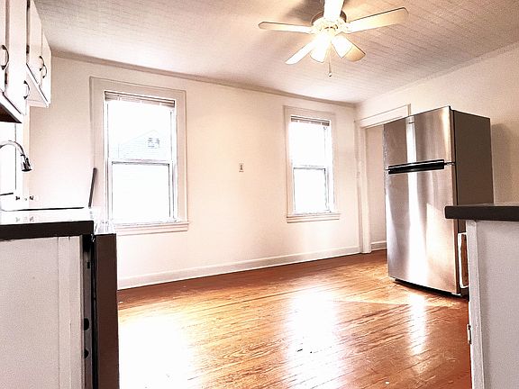 Spacious Eat-in Kitchen