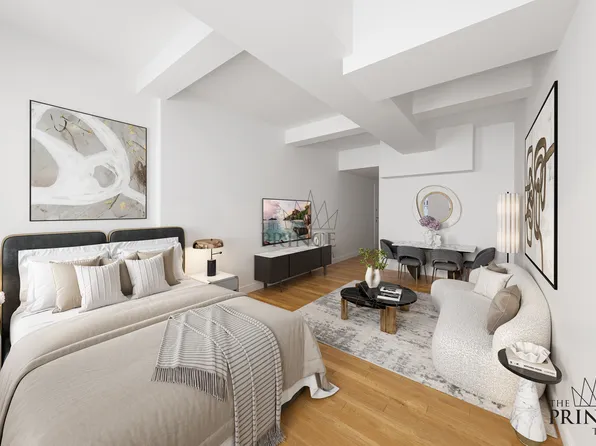 88 Greenwich Street 819 image 2 of 15