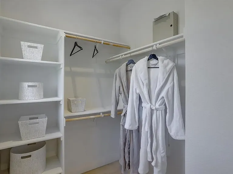 1008 San Pierre Way — Photo 6