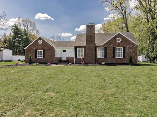 5680 Highland Rd, Highland Heights, OH 44143