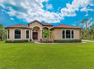 551 9th St NW, Naples, FL 34120