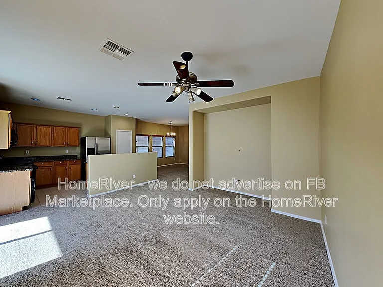 6435 W Sophie Ln — Photo 3