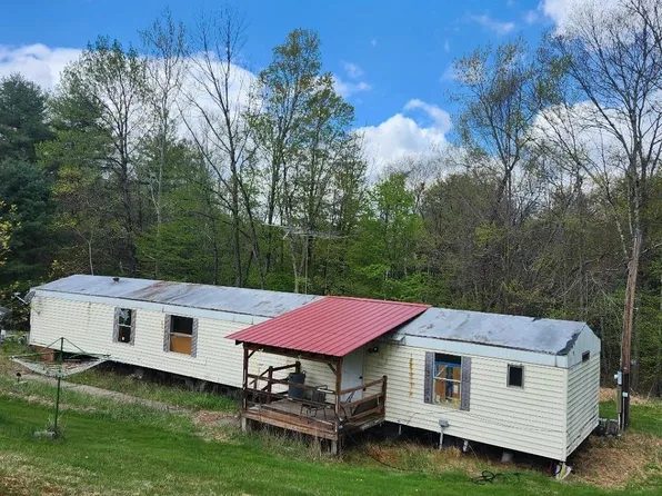 120 F. Smith Road, Napanoch, NY 12458