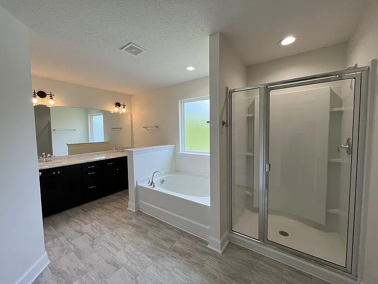 679 Fairview Cir — Photo 22