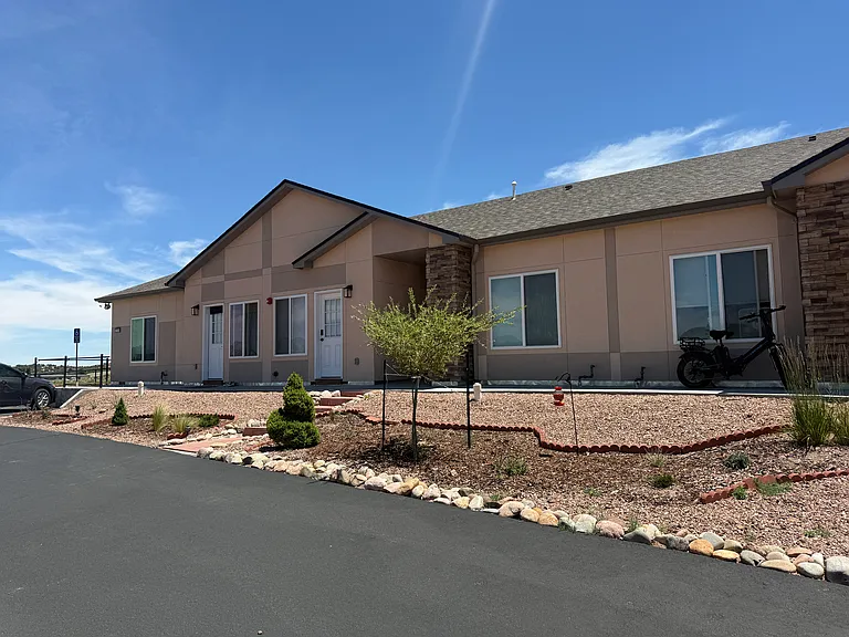 1744 Mariposa Rd #B-2 — Photo 25