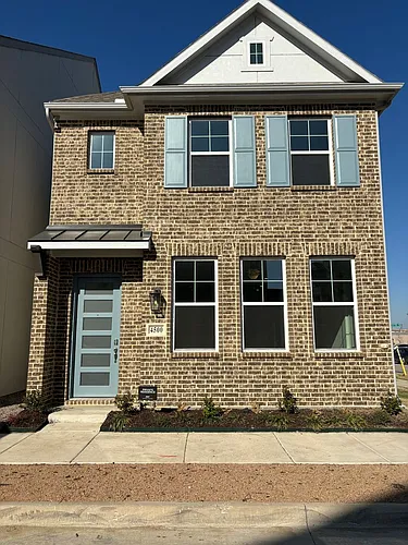 4500 Ward St Photo 1