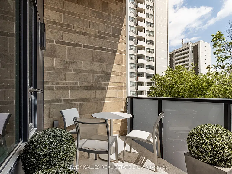 71 Redpath Ave #1305 — Photo 3