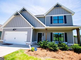 101 Sandalwood Dr, Carrollton, GA 30117