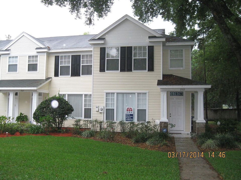 1st image of 2103 Golden Oak Ln