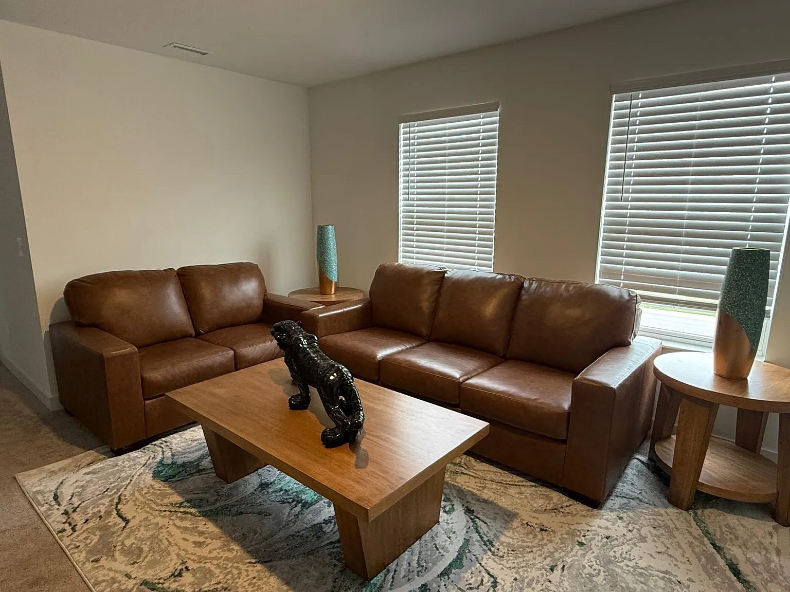 600 Hawking Ct — Photo 3