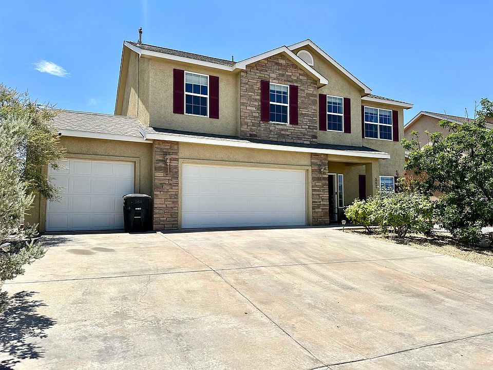 1st image of 352 Bosque