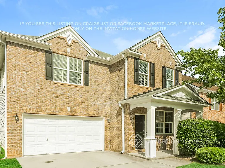 2718 Farmstead Ct — Photo 4