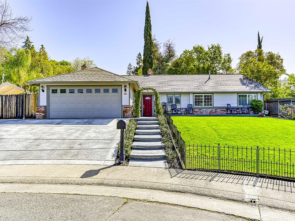 1st image of 8104 Heatherbrook Ct