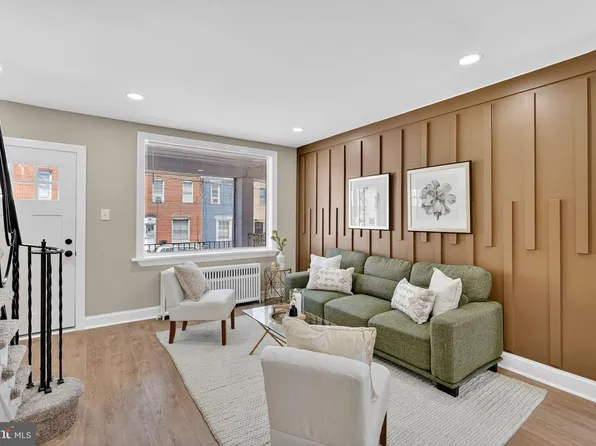 2993 Gaul St, Philadelphia, PA 19134