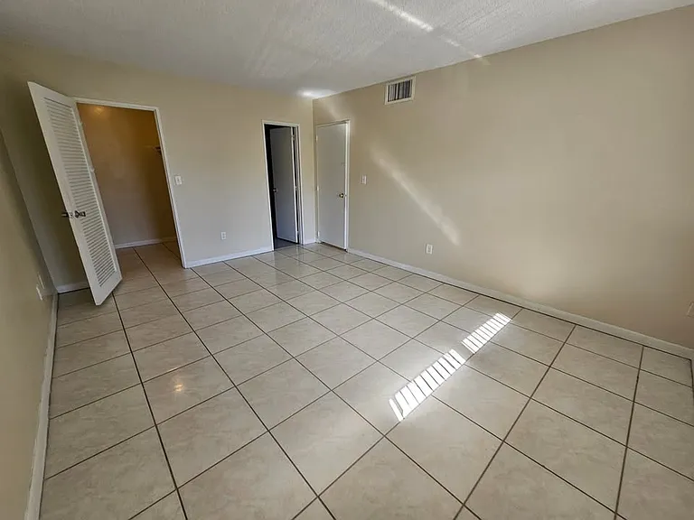 4420 NW 79th Ave #2 — Photo 7