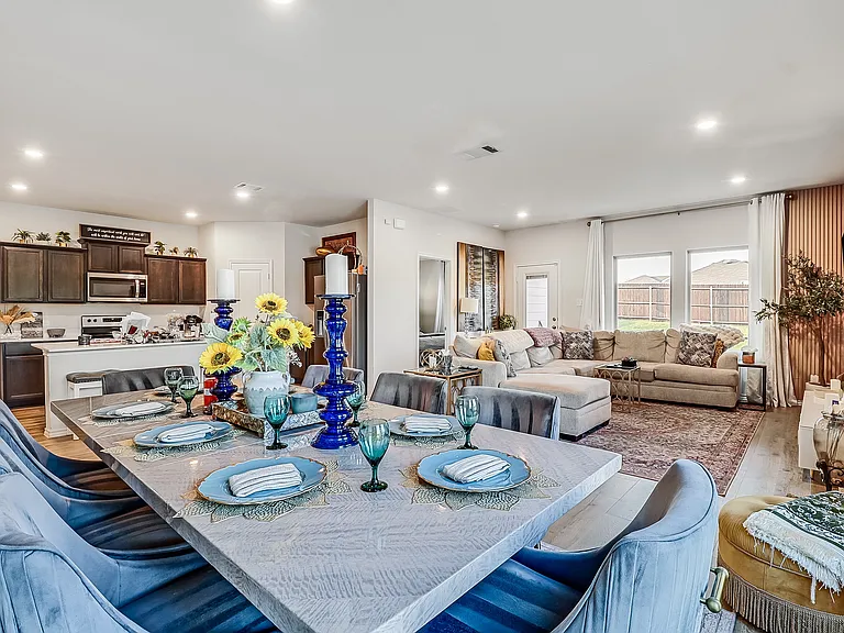 823 Coastline Way — Photo 11