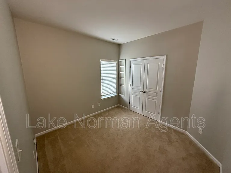 11613 Truan Ln — Photo 12