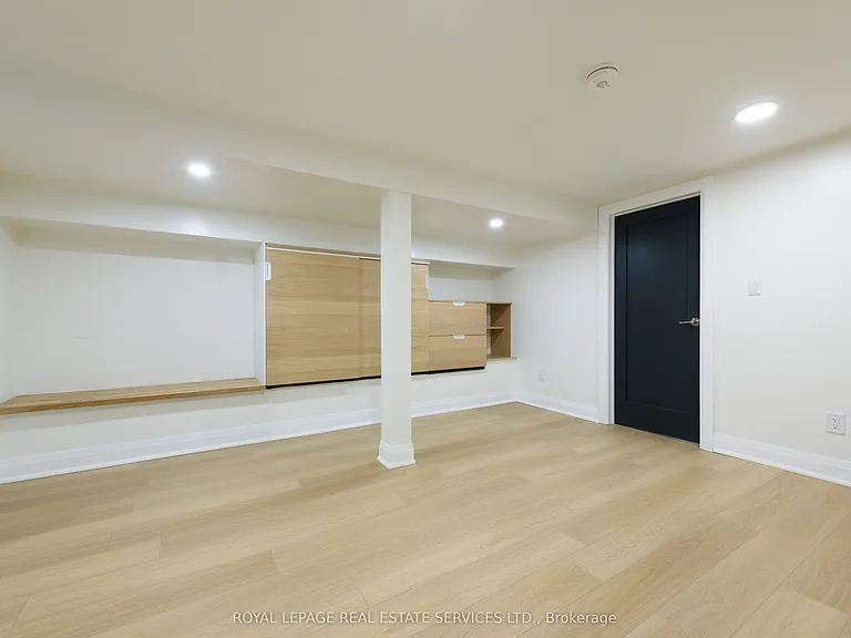 81 Major St #LOWER — Photo 2