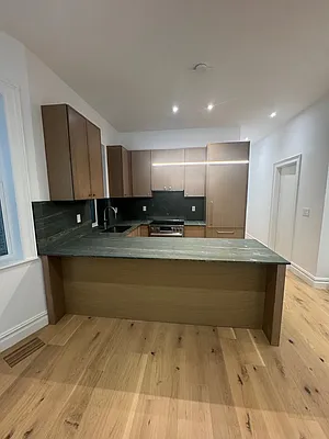 Kitchen, photo 2