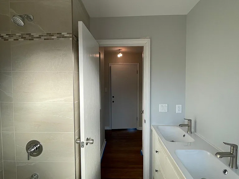 907 N Northwest Hwy #2 — Photo 3
