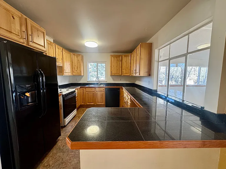 2900 S Cook St — Photo 9