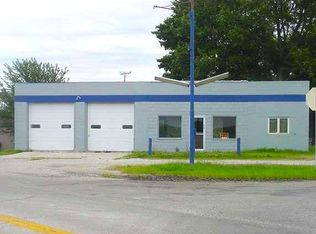 515 N Center, colfax, IL 61728