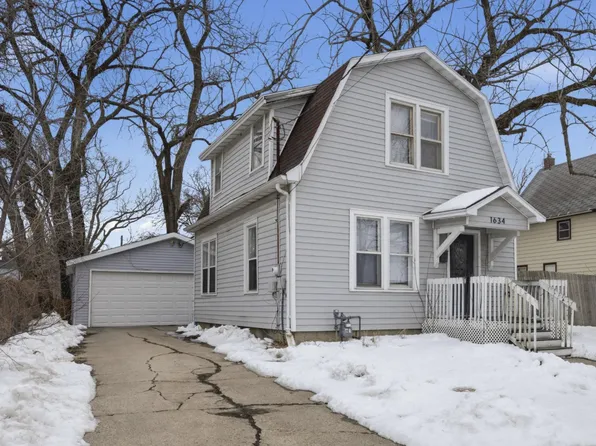 1634 1st Ave S, Fargo, ND 58103