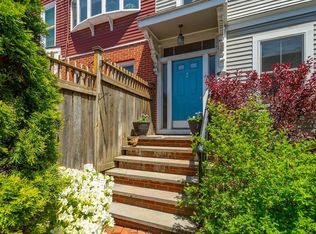 2 Auburn Sq #1, Charlestown, MA 02129