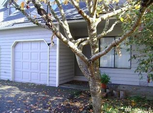 19911 68th Ave W, Lynnwood, WA 98036