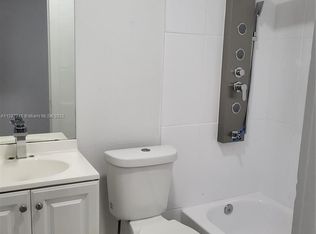 925 NW 3rd Ave #1-4, Fort Lauderdale, FL 33311