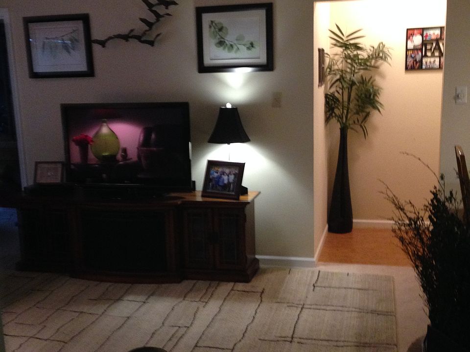 1st image of 9616 Bent Pine Dr APT C