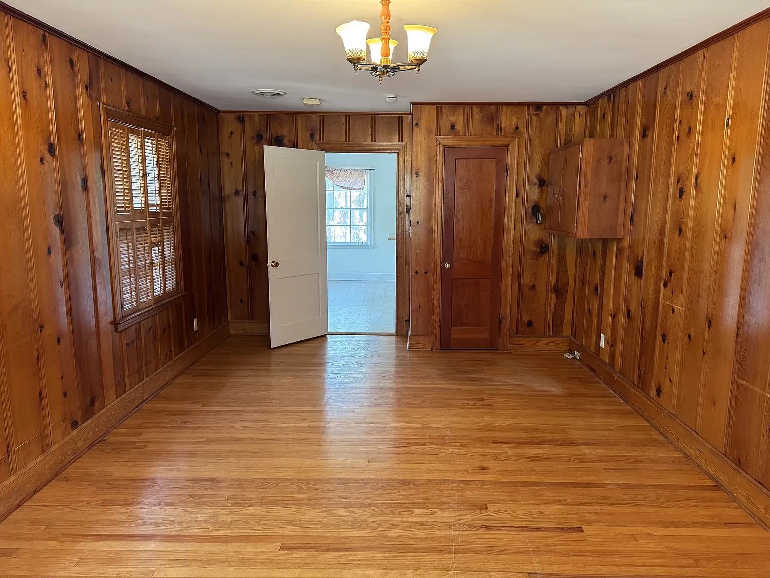 527 College Hill Road - 1 — Photo 2