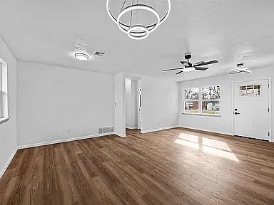 4811 NW Lindy Ave — Photo 7