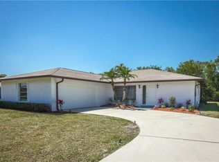 27202 Rue De Paix, Bonita Springs, FL 34135