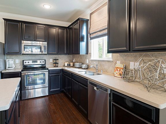 Open Kitchen with Island