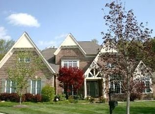 17902 Greyeagle Ct, Chesterfield, MO 63005