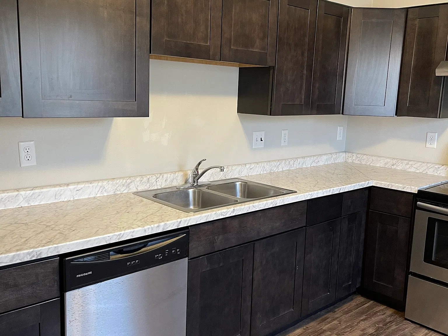 2 bed, $1,513 — Photo 3