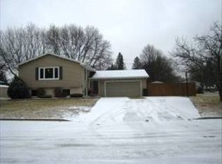 10 Aspen Highland Pl, Owatonna, MN 55060