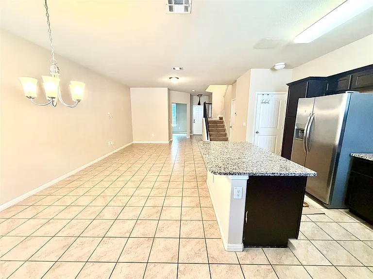 601 Katmai Cir — Photo 4