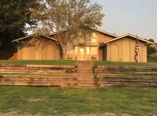 110 Circle View Dr, Amarillo, TX 79118